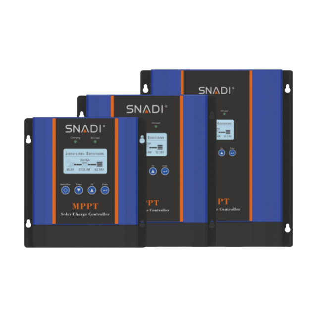 Controlador de carga solar MPPT de alta eficiencia serie SNADI CM con pantalla LCD y reconocimiento automático multivoltaje para sistemas de 12V a 48V.